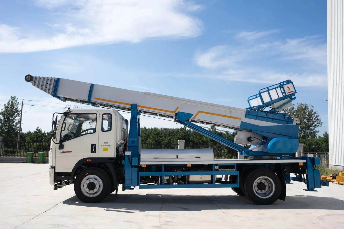 沙洋云梯上料车租赁费用